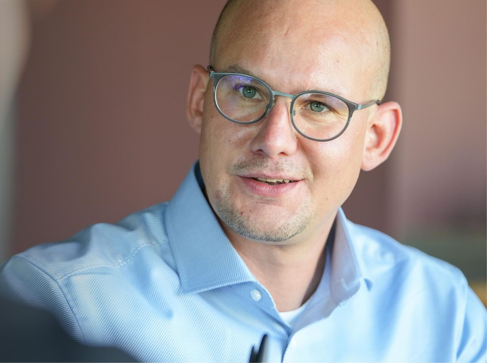 Tobias Hübner – Senior Manager