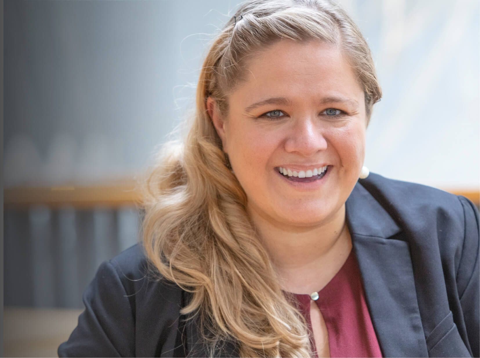 Isabel Schäfer – Manager