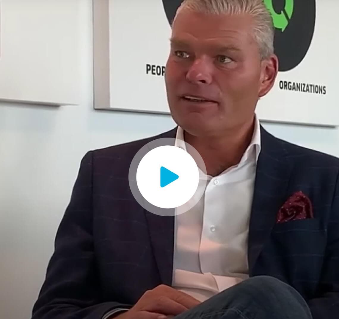 Gesprächspartner im Interview im CPC-Büro, Vorschaubild zum Video über Sofort-Digitalisierung