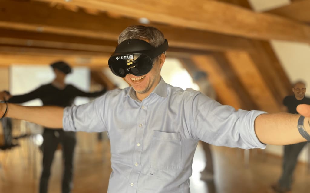 Change meet Virtual Reality